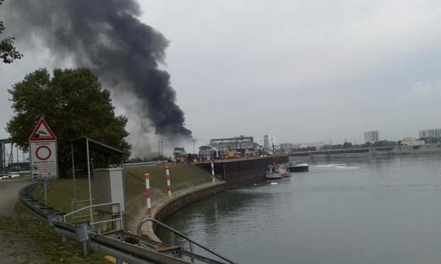 Unglück und Einsatz des Expertenteams Am 17. Oktober 2016 ereignete sich im Landeshafen Nord der größte Störfall seit mindestens 30 Jahren auf dem Werksgelände der BASF SE in Ludwigshafen.
