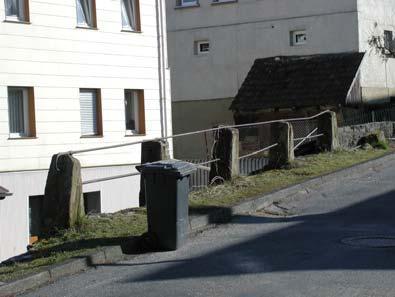 Kaiserstraße (Straßenpfosten): Historische Straßenrandbegrenzung, Sandstein, 19. Jh.