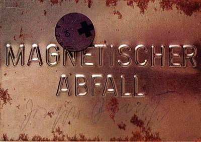 154 Magnetische Postkarte, 1975 Art: Eisenblech, geprägt; Magnet Größe: 10,5