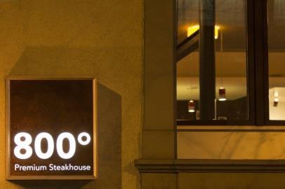 Geniessen Sie Ihr Stück Fleisch, zubereitet wie in den besten Steakhäusern Amerikas.