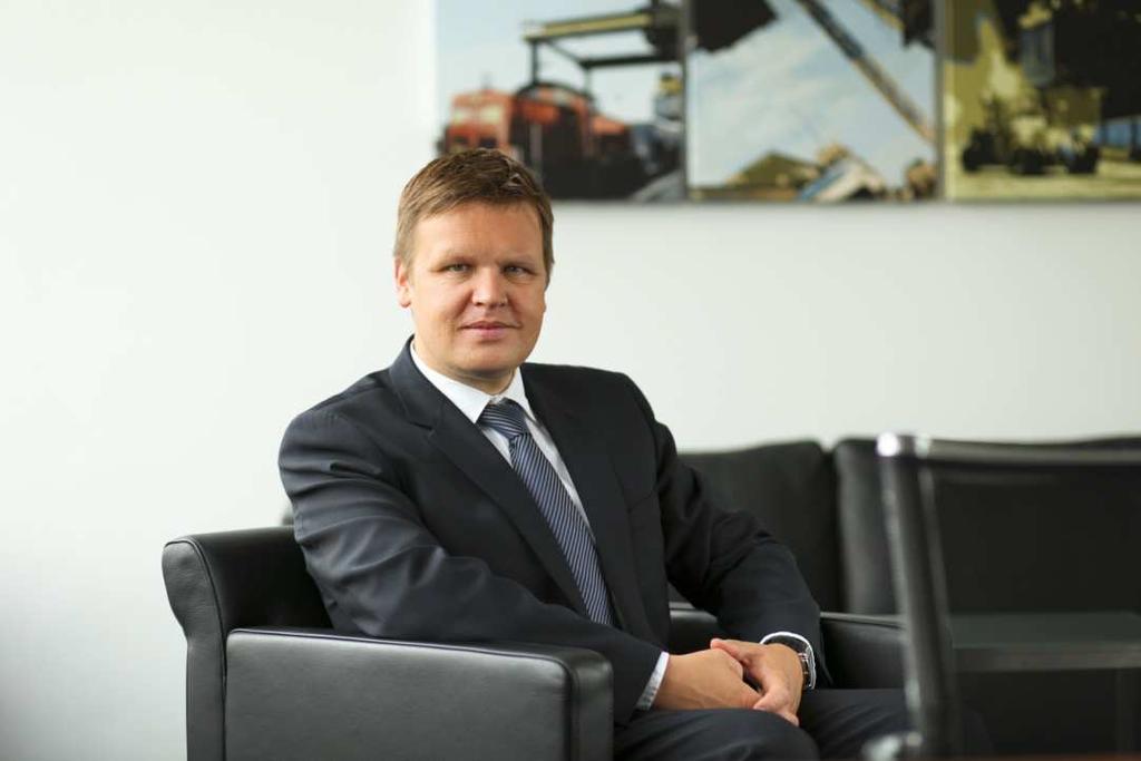 Abb. 8 Joachim Zimmermann, Geschäftsführer der Bayernhafen GmbH & Co. KG, Regensburg Ansprechpartner für die Presse Karin Moro Andreas J.