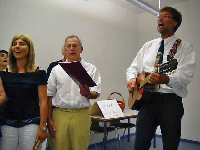 Thomas Locher Singen im Seminar Meckenbeuren etwas zu den Hintergründen Seitdem 2004 der (mittlerweile nicht mehr ganz) neue Bildungsplan in Kraft gesetzt wurde, gibt es Musik als eigenständiges Fach