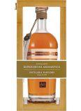 43,0 % vol 1,050 Liter 3,600 kg EAN: 8004009002869 69,50 66,19 Grappa Espressioni Aromatica 0,7 L Riserva Edizione Limitada Die Reifung in Fässern ist