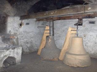 Grassmayr-Glocken im Klangraum Von wahren Musikinstrumenten ist die Rede, wenn von den Grassmayr-Glocken aus Tirol gesprochen wird.