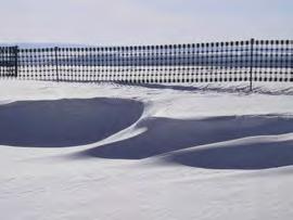 Spiele mit Farbkontrasten zum Schnee und mit Strukturen!