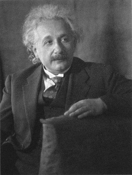 Albert Einstein 1879-1955 Folie 4