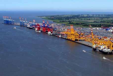 11 Überhöhenrahmen Containerterminal in Bremerhaven Entwicklung neuer Technologien zur Erfassung von Ver- und Entriegelungszuständen an Überhöhenrahmen Laufzeit 01.08.2008 30.04.