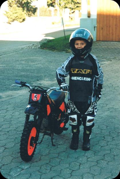 Ich bin Marco Fetz und ich habe auch einen Traum. Seit ich denken kann, ist das Thema Motorrad in unserer Familie immer aktuell.