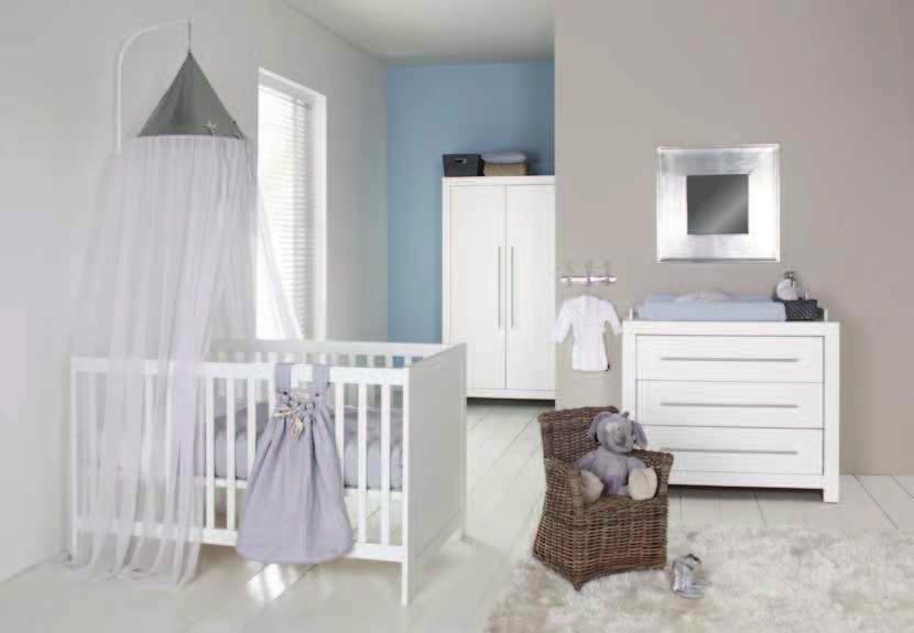 White VICENZA Simply extraordinary: Vicenza gives a child s bedroom a modern focus.