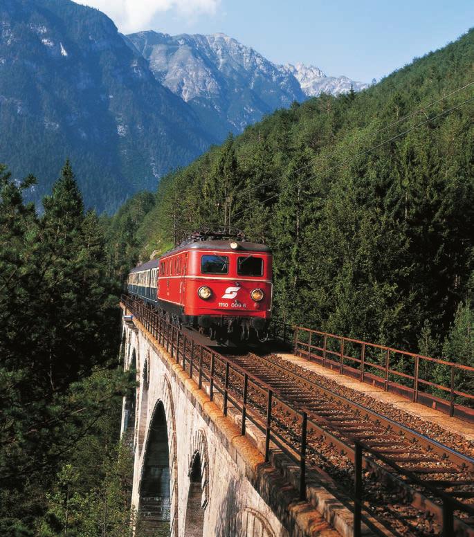 62 Vom Karwendel ins Außerfern Auf der Karwendelbahn entstanden südlich des Seefelder Sattels einige formschöne Brücken, darunter der Vorberg-Viadukt.