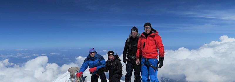 Zwei Wochen, zwei Länder, zwei begehrte Ski-5000er!