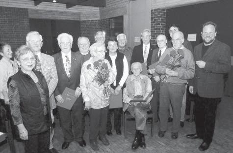 Heike Weil konnte für 25-jährige Mitgliedschaft mit der silbernen Ehrennadel der SPD ausgezeichnet werden.