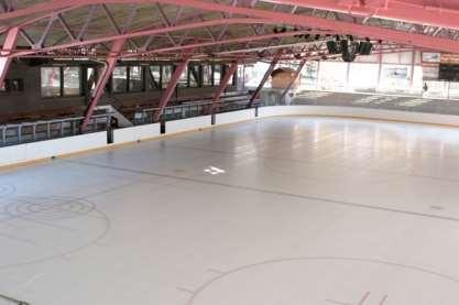 Eishalle Curling : 40 Teilnehmer Demonstration