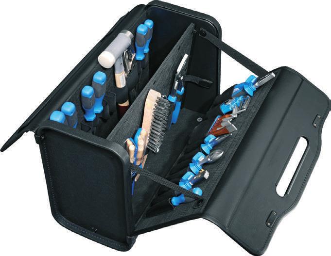 Vorderseite herausnehmbare Mittelwand mit tool loops Pilot Tool Bag front panel can be lowered 2 combination locks