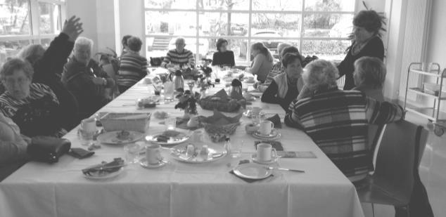 Offener Treff für Angehörige Frühstücks-Treff Foto OBA Zum Frühstücks-Treff laden wir ein: Eltern Betreuer Angehörige Freunde von Menschen mit Behinderung. Wir wollen gemeinsam in Ruhe frühstücken.