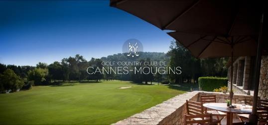 Sie nehmen am Finalturnier im Golf and Country Club de Cannes Mougins teil. (Konzepterweiterung erforderlich!