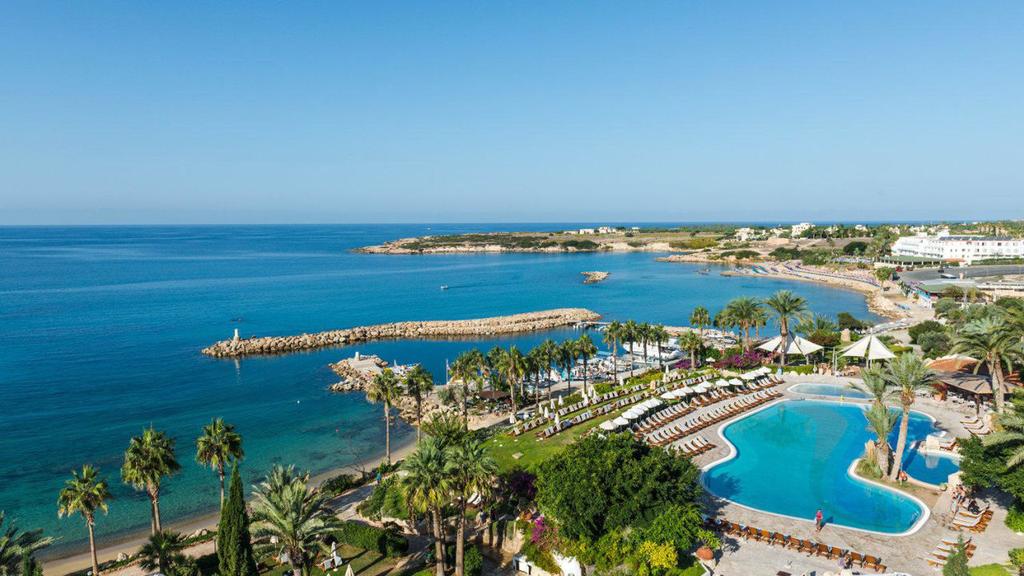 Flug & eine Woche in Zypern Angebot 1 Woche im Neptun s Jest Hotel Resort**** Hotel inkl. Frühstück und Flug ab Zürich ab CHF 345.