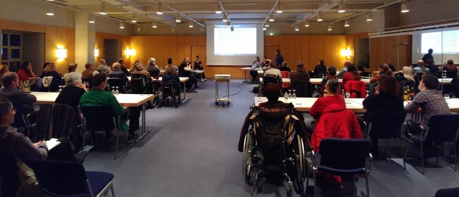 Informationen Behinderten-Beirat in Eichstätt Foto: Josef Wintergerst Die Caritas und die Stadt Eichstätt wollen die Gründung eines Behinderten-Beirats für Eichstätt voran treiben.