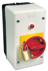 .. MLPE55G 45 Isolierstoffgehäuse mit rot-gelbem Drehgriff, Schutzart IP 55 Ausstattung verwendbar für mit rot-gelbem Drehgriff zur Verwendung als NOT- AUS-Schalter nach DIN VDE 03 integrierte PE