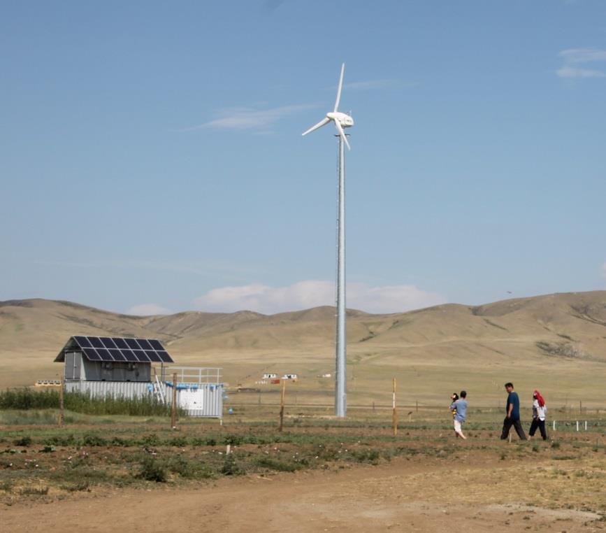 Mongolei, Autarke Energieversorgung HEOS Energy GmbH Standort: Ausbildungszentrum der Mongolian University of Life Sciences (MULS) in Nart Töv Hybrid-System, bestehend aus einer Kleinwindanlage,