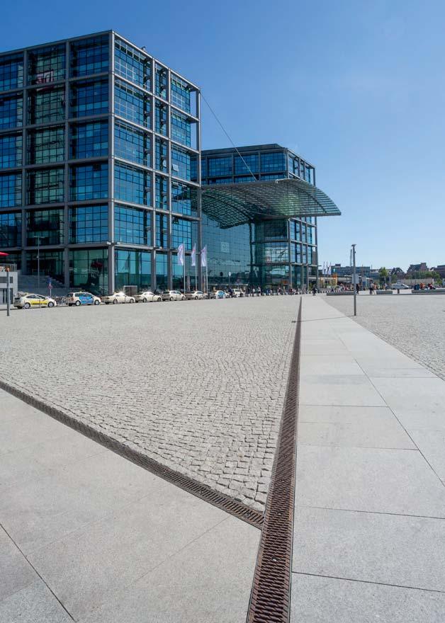 Berlin Hauptbahnhof BIRCOlight Moderne Gestaltung perfektes