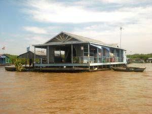 Der Tonle Sap See Reisetip zum Grenzübertritt nach Thailand Poipet/Aranyaprathet