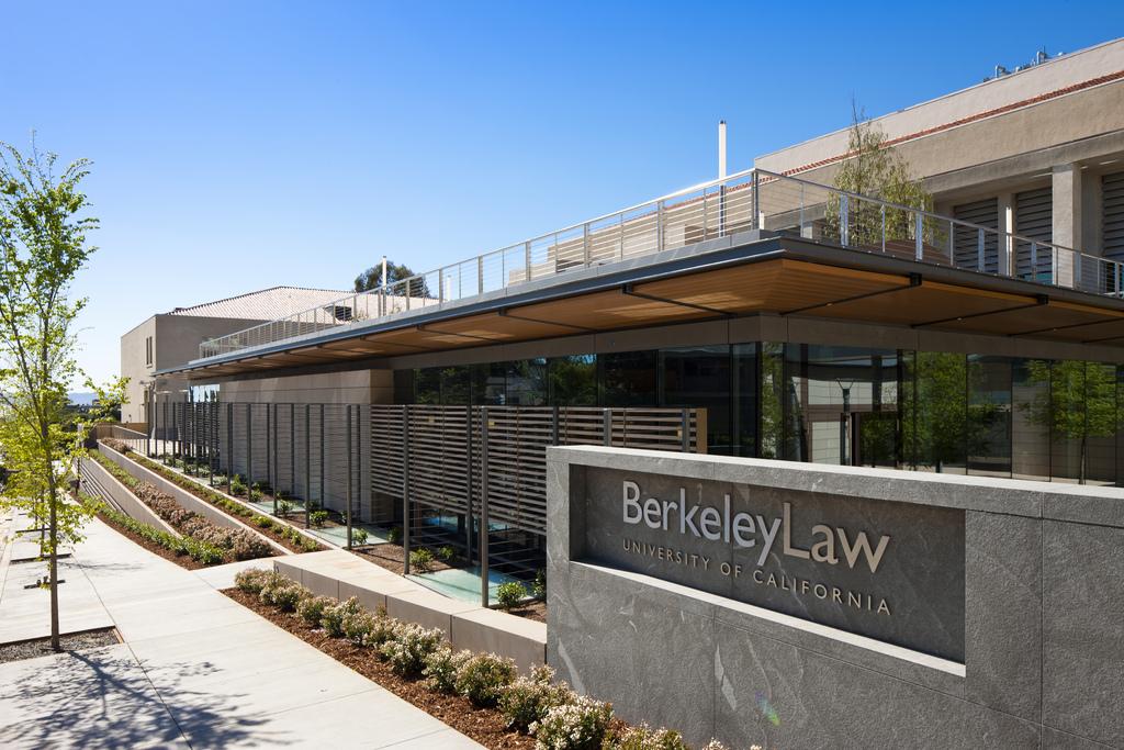Berkeley Law, University of California (Vereinigte Staaten) Unterrichtssprache: Englisch Programm: LLM Professional Track Studiengebühren: $