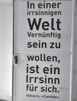 er zudem als besonderes Problem, dass ca 50% der Einweisungen Notfall- und Krisenaufnahmen, insbesondere an Wochenenden, sind.