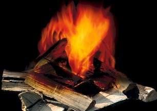 Asche bleibt übrig (ca. 1-3%, je nach Holzqualität). Die Verbrennung von Holz läuft in 3 Phasen ab 1. Phase Trocknung (bis 150 C) Das im Holz gebundene Wasser wird verdampft. Wärme wird verbraucht.