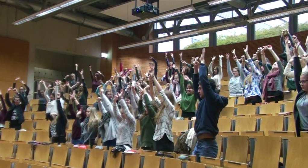 Was ist Fresh Up? Fresh Up ist ein Fitnesskurs, der vom Allgemeinen Hochschulsport (AHS) im Rahmen der Bewegten Universität in das Leben gerufen wurde.