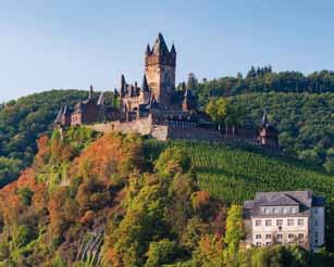 Erleben Sie am Tor zum UNESCO-Welterbe Oberes Mittelrheintal grandiose Feuerwerke, brennende Burgen und fröhliches Treiben am Rheinufer! Kat. Außenkine p. P.