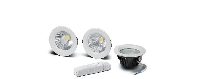 Prime K L 4" 17 W LED-Einbau-Downlight mit Aluminium- Reflektor für den Innenraum Mit beigefügtem separatem LED-Treiber zum direkten Anschluss an die Netzspannung Netzspannung: 220 240 V ±10 %, 50 60
