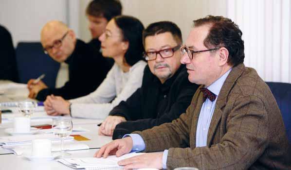 64 Sitzung des Wissenschaftlichen Beirats mit lokalen Experten konnten die Wissenschaftler Sichtweisen auf die Welterbestadt entwickeln, die auch für Regensburger neu und spannend sind.