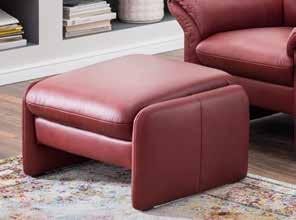 Eckkombination bestehend aus: 3-Sitzer - 2-Sitzer - Sessel - Hocker schräg - Bezug Leder Mercury red.
