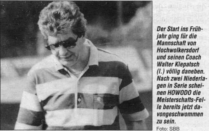 Mittwoch, 17. März 1999 Grünbach ging nach einem Feh1er in der Heimabwehr verdient durch Groppenberger in Führung. Nach der Pause übernahm HOWODO das Kommando.