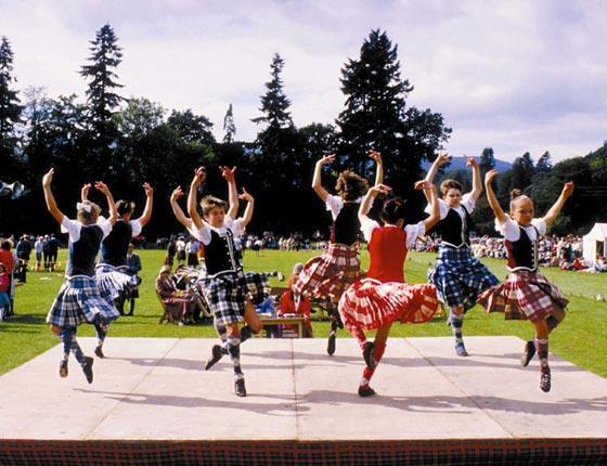 21 Highland Dancing Wettbewerb in schottischen Volkstänzen.