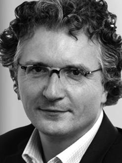 Jan-Peter Hülbert ist im Bereich Asset Securitisation der WestLB AG verantwortlich für den Bereich Consumer Assets.