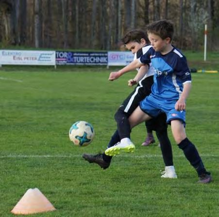 U12 Meisterschaftsspiele Runden 15 und 16 Dienstag, 16.04. USC Abersee : SG FN 4:1 (0:1) Tor: Maximilian (26.) Samstag, 27.04. SG FN : SG Sportfreunde FG 1:2 (1:1) Tor: Rawand (9.