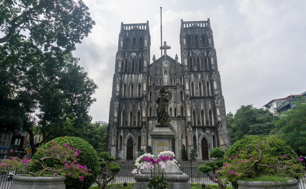 Notre-Dame Hier erfährst Du mehr über meine Reisen durch Südostasien Angkor Wat hautnah erleben Der Zauber Kambodschas + Sonnenaufgang Eine Rundreise durch Kambodscha Route, Highlights