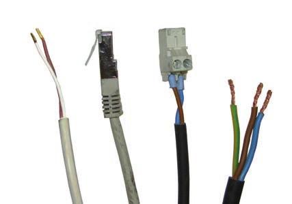 Montage Elektrischer Anschluss und Verkabelung Nach erfolgter Verkabelung der einzelnen Komponenten: Netz Netz Netzanschluss im Regelungskasten verkabeln Die Versorgungsleitung (Netzanschluss) ist
