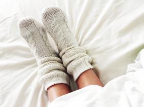 Verwenden Sie täglich frische Socken, vor allem bei schwitzenden Füßen.
