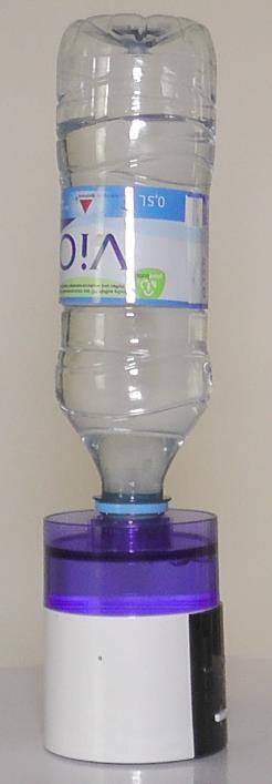 Mit dem mitgelieferten Flaschenadapter können Sie das Wasser sogar direkt