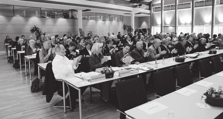 Foto: Volkssolidarität Bundesverband giertenversammlung der nächsten vier Jahre. Die Bundesdelegiertenversammlung beschloss auch Änderungen der Beitragsordnung.