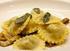 Ravioli gefüllt mit Steinpilzen,mit Butter, Salbei und Parmesan A, C, G, I. Verschiedene Gemüse eingelegt in Olivenöl,mit Bruschetta 1, 3, A