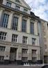 1989 bis 1996 Gymnasium an der Friedrich-Ebert Oberschule in Berlin Abitur: Mai 1996