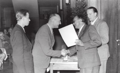 Im Jahr 1951 übergab Erich Serbe das Amt des Vereinsvorsitzenden an Arthur Golde, der den Verein bis Mitte der 50er Jahre leitete und den Vorsitz dann an Egon Mädge