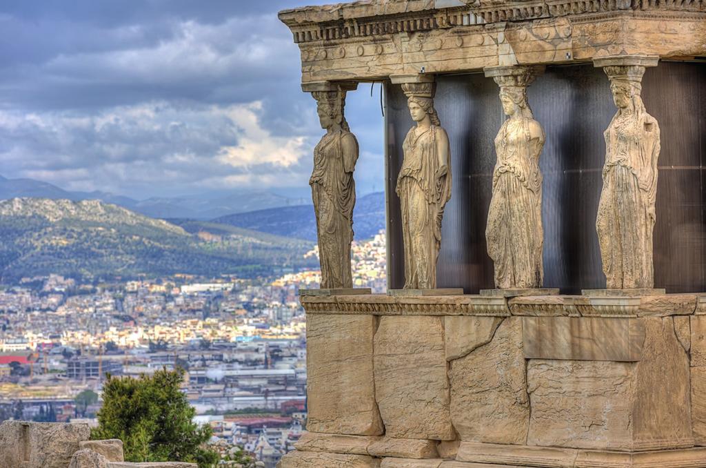 Dabei faszinieren uns die antiken Heiligtümer von Epidauros und Delphi ebenso wie das orthodoxe Kloster Ossios Loukas und vieles mehr Ein besonderer Höhepunkt sind die Meteora-Klöster