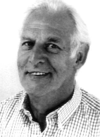 32 Nachruf Am 2. September 2007 starb unser langjähriges Vorstandsmitglied Heinz van der Velden im Alter von 72 Jahren nach kurzer schwerer Krankheit.