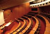 (60 Personen) Kursräume / Sitzungszimmer (10 20 Personen) Das Auditorium mit zeitgemässen