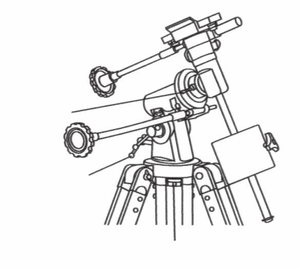 07.3 BILANCIARE IL TELESCOPIO Prima di ogni osservazione il telescopio va bilanciato accuratamente.